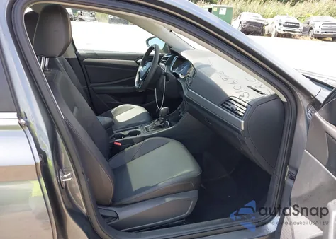 2019 Volkswagen Jetta 1.4T R-Line/1.4T S/1.4T Se from USA, damaged, VIN 3VWC57BU8KM196189